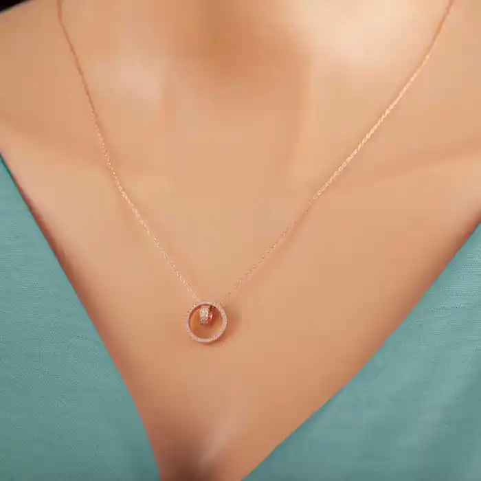 Gümüş Rose İç İçe Geçmiş Halka Kadın Kolye