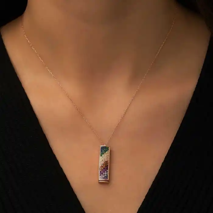 Gümüş Rose Kişiye Özel Gökkuşağı Kolye