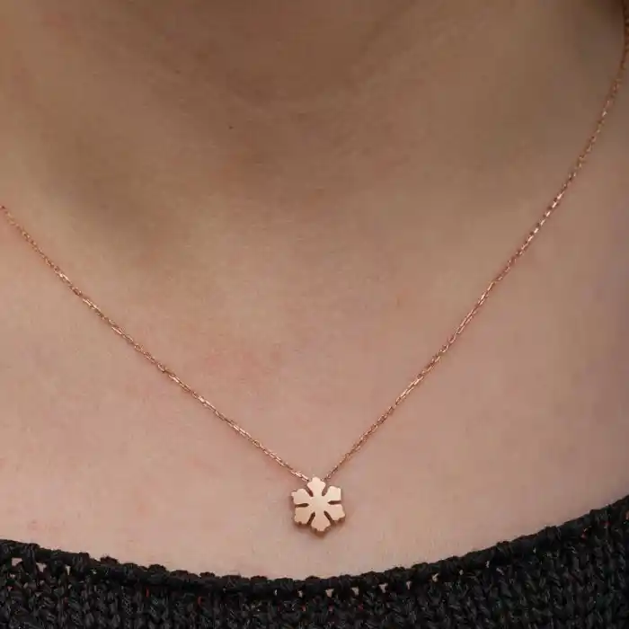 Gümüş Rose Minimal Kar Tanesi Kadın Kolye
