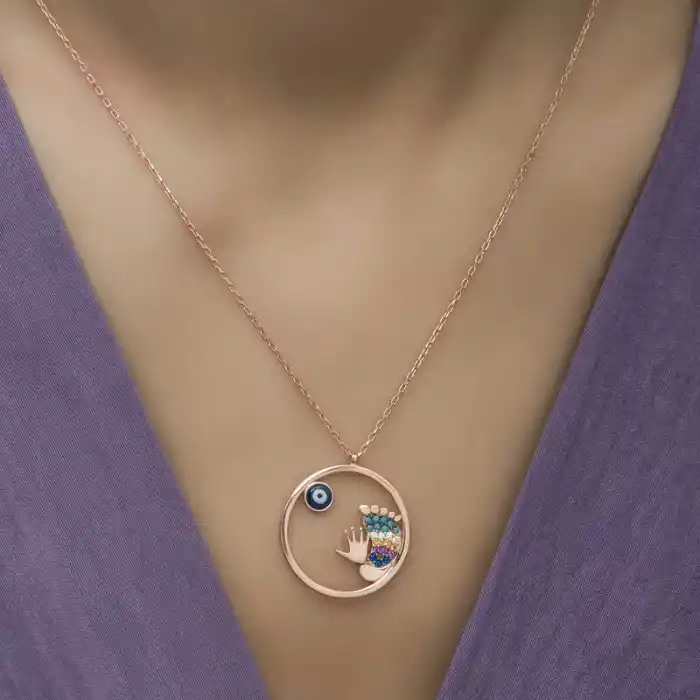 Gümüş Rose Nazarlı El ve Ayak İzi Bayan Kolye