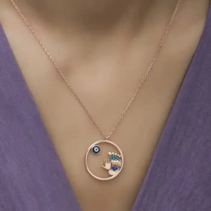 Gümüş Rose Nazarlı El ve Ayak İzi Bayan Kolye