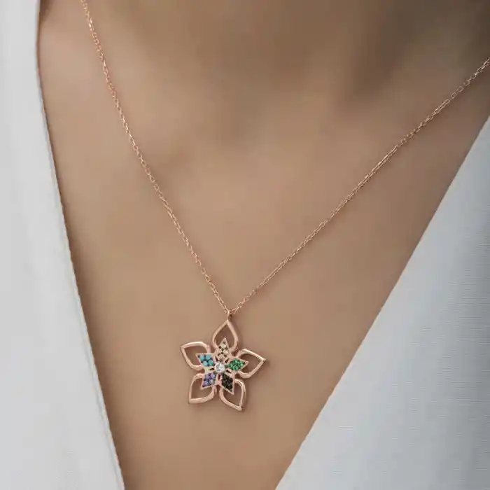 ​Gümüş Rose Renkli Taşlı Çiçek Kadın Kolye