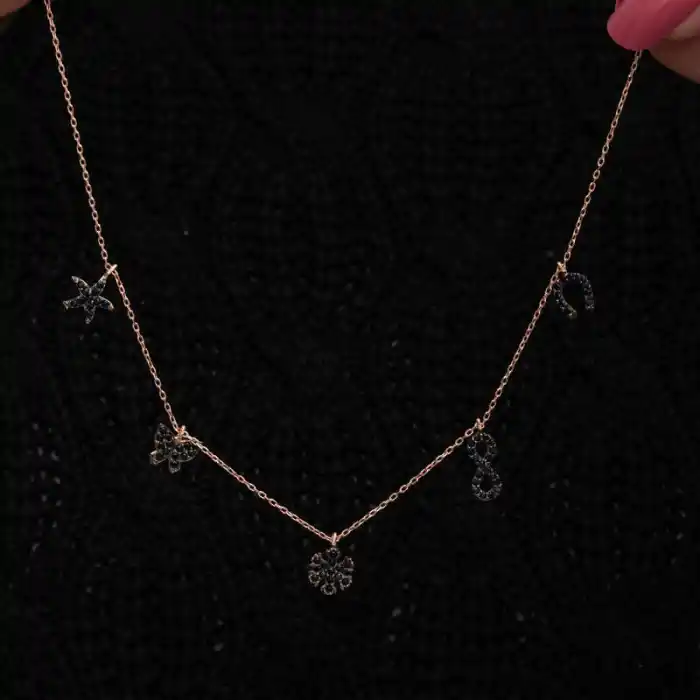 Gümüş Rose Şans Kadın Kolye