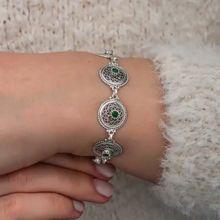 Gümüş Telkari Zümrüt Taşlı Kadın Bileklik