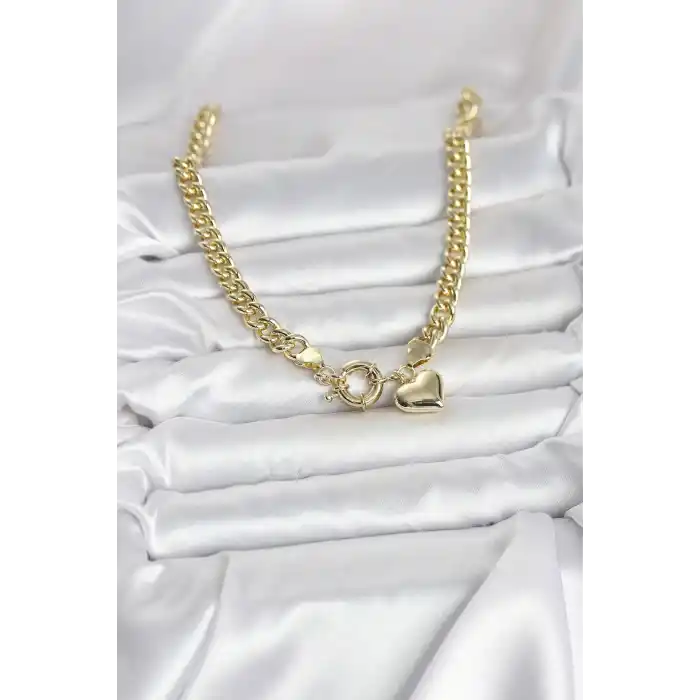 Kalp Detaylı Gold Renk Pirinç Kadın Kolye