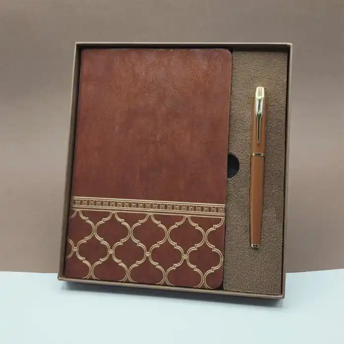 Öğretmenler Günü Hediyesi Kutulu Deri Defter Kalem Seti