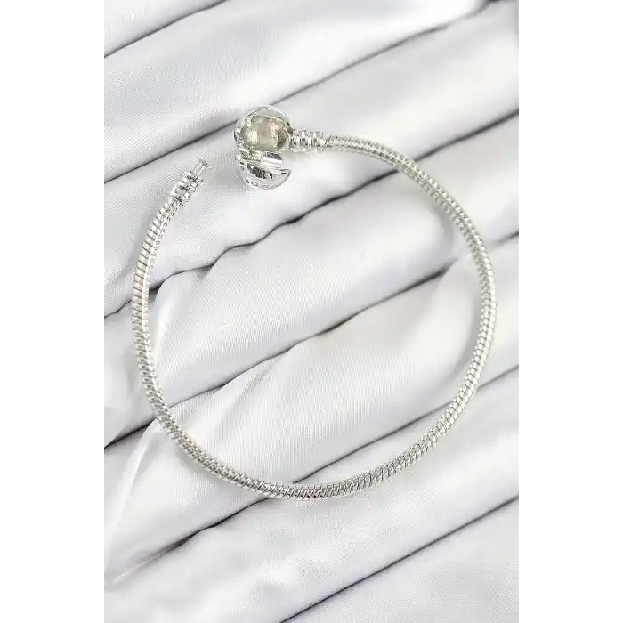 Pirinç Charm Topcuk Model Gümüş Renk Kadın Bileklik