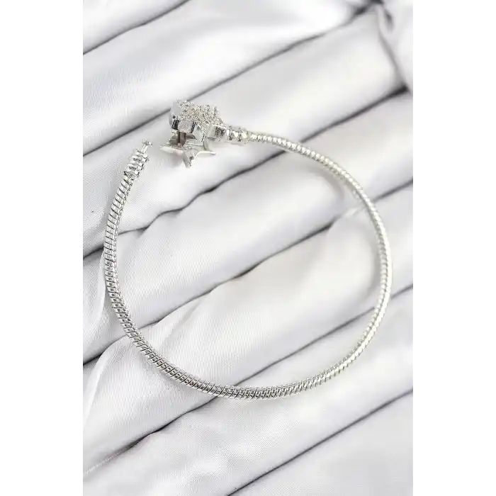 Pirinç Charm Zirkon Taşlı Yıldız Model Gümüş Renk Kadın Bileklik