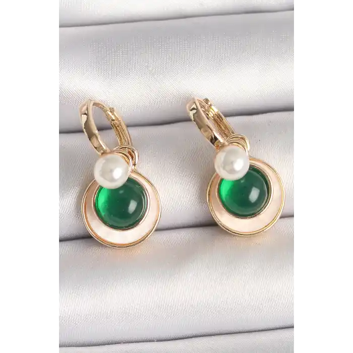 Pirinç Gold Renk Beyaz Yeşil Sallantı Mineli Kadın Küpe