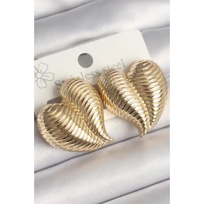 Pirinç Gold Renk İşlemeli Bomba Kalp Model Kadın Küpe