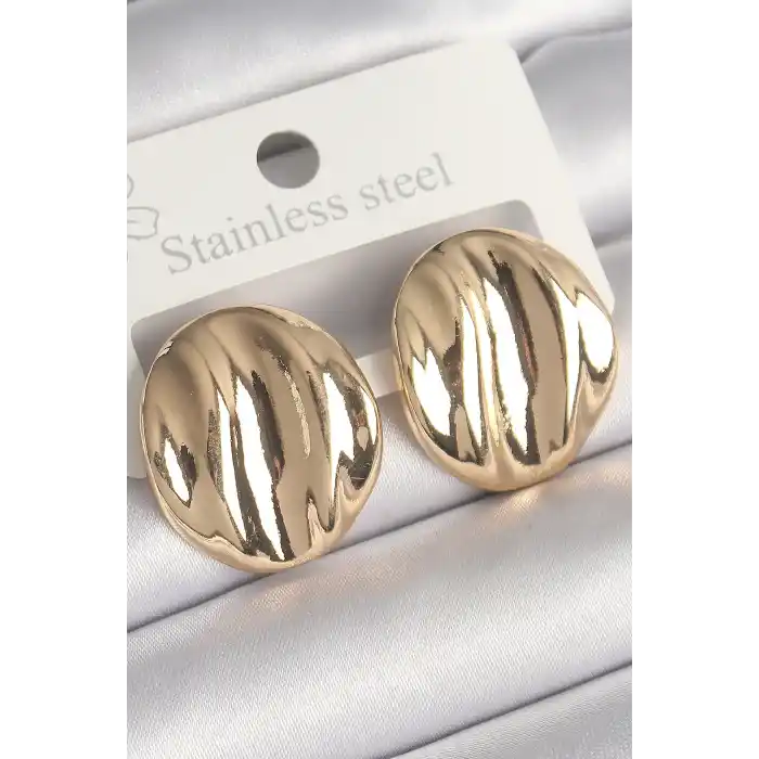 Pirinç Gold Renk İşlemeli Daire Plaka Model Kadın Küpe