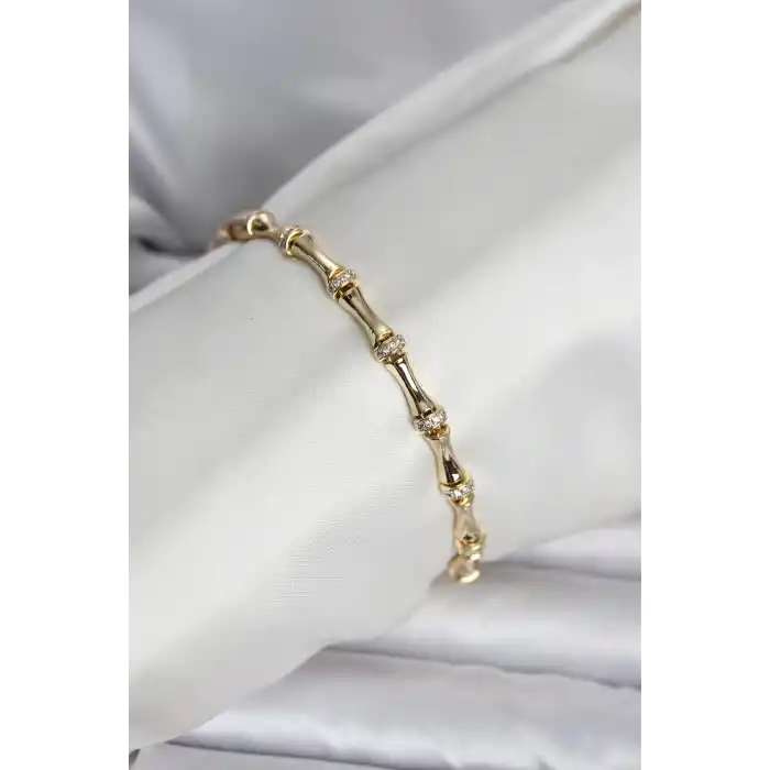Pirinç Gold Renk Kemik Model Kadın Bileklik