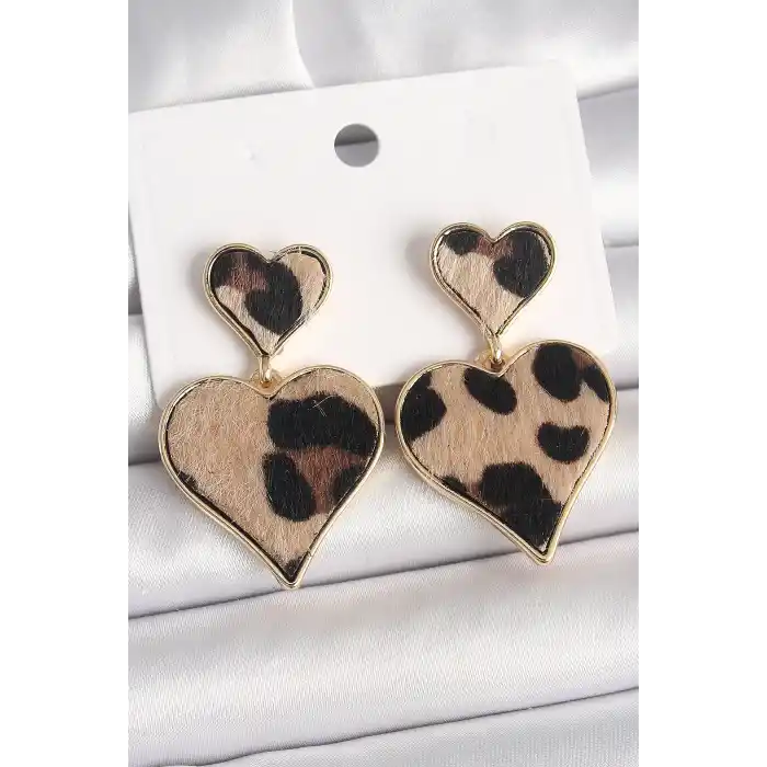 Pirinç Gold Renk Sallantı Leopar Kalp Model Kadın Küpe
