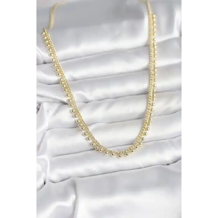 Pirinç Gold Renk Sıralı Topçuk Model Kadın Kolye