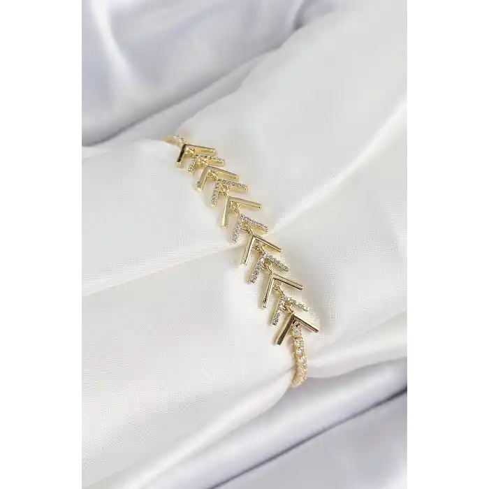 Pirinç Gold Renk Zirkon Taşlı Balık Sırtı Kadın Bileklik