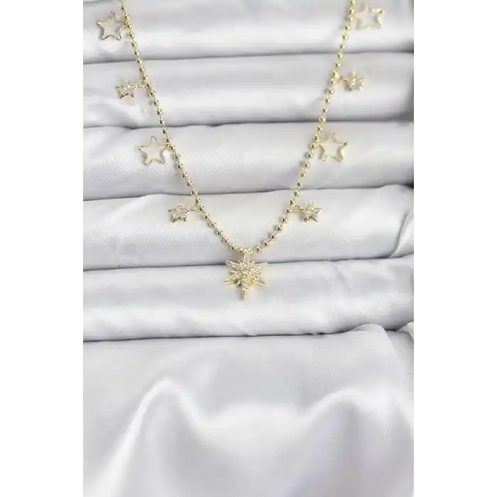 Pirinç Gold Renk Zirkon Taşlı Kutup Yıldızı Model Kadın Kolye