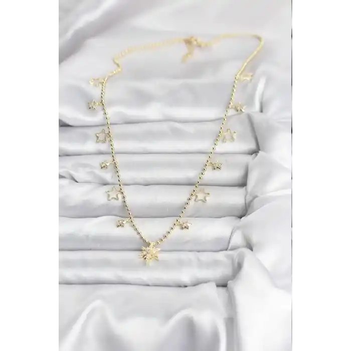 Pirinç Gold Renk Zirkon Taşlı Kutup Yıldızı Model Kadın Kolye