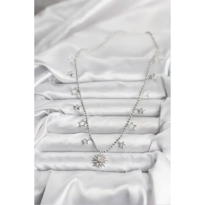 Pirinç Gümüş Renk Güneş Model Kadın Kolye