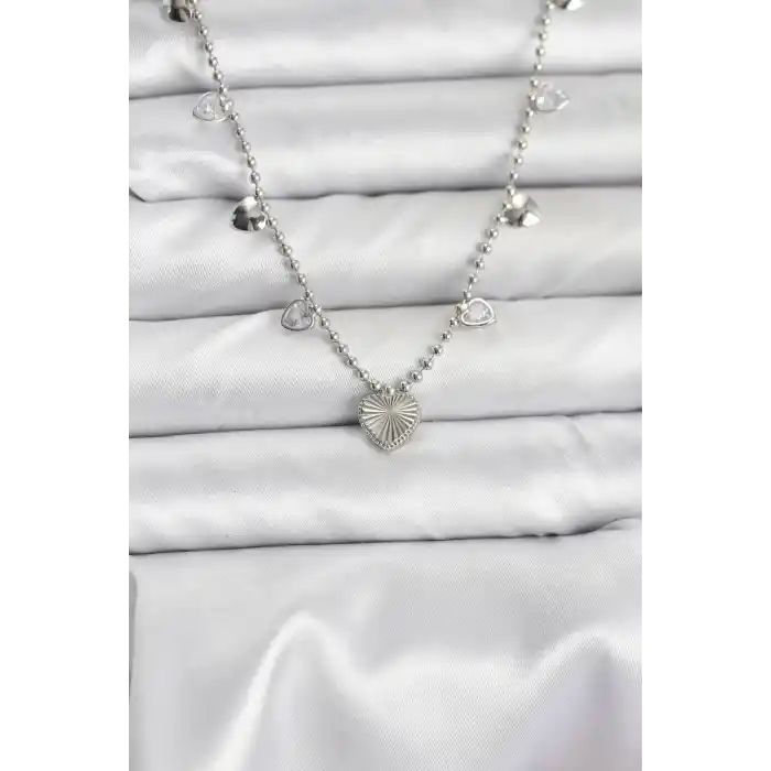 Pirinç Gümüş Renk Kalp Model Kadın Kolye