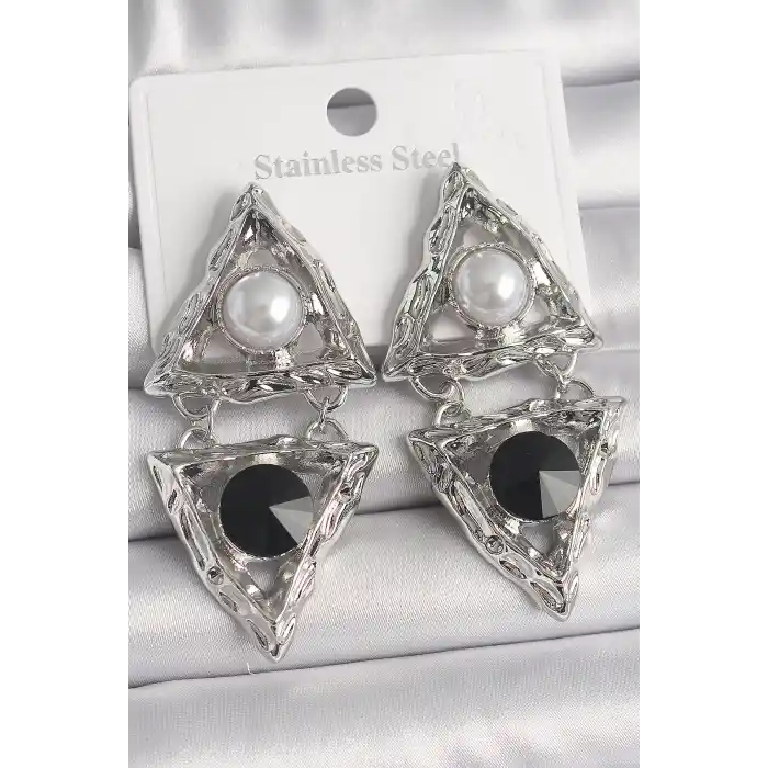 Pirinç Gümüş Renk Sallantı Üçgen Model İnci Detay Kadın Küpe