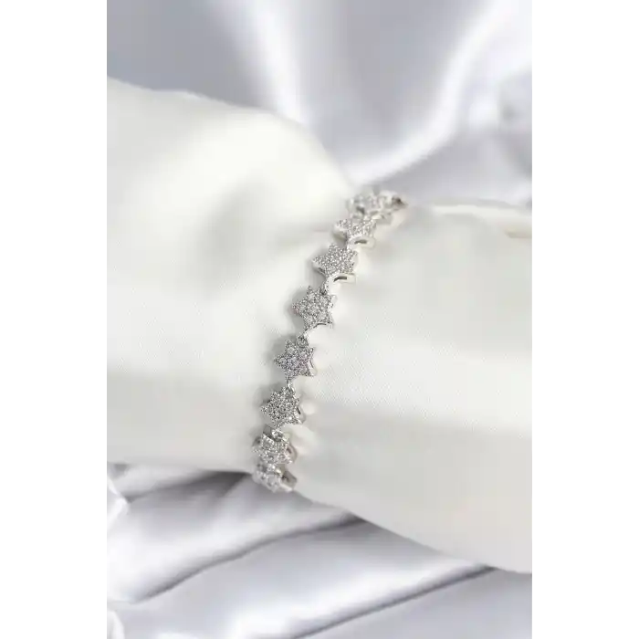 Pirinç Gümüş Renk Yıldız Model Kadın Bileklik