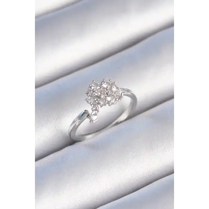 Pirinç Gümüş Renk Zirkon Taşlı Kadın Yüzük