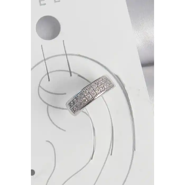 Pirinç Gümüş Renk Zirkon Taşlı Kıkırdak Model Kadın Küpe