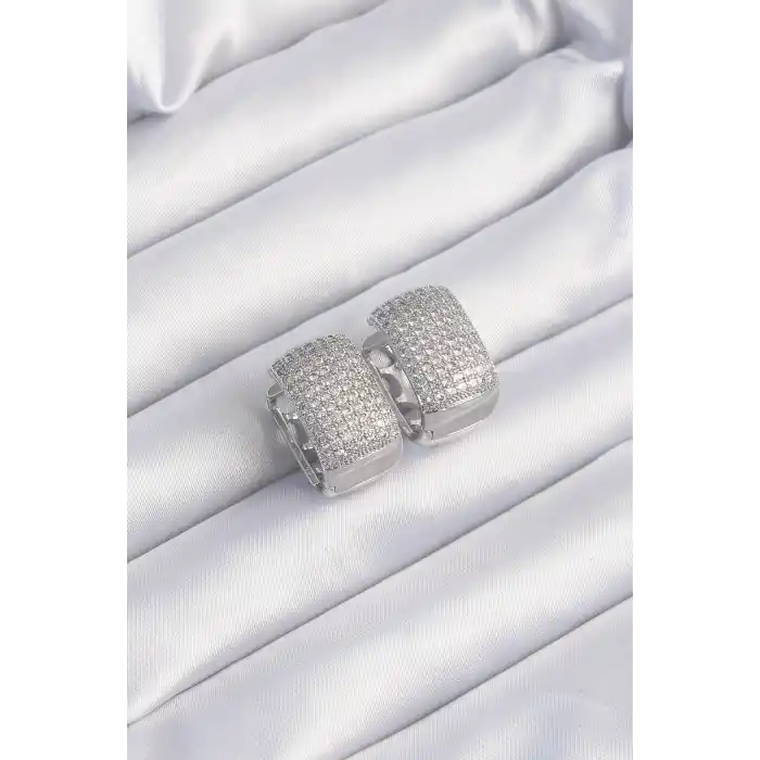 Pirinç Gümüş Renk Zirkon Taşlı Minimal Halka Küpe