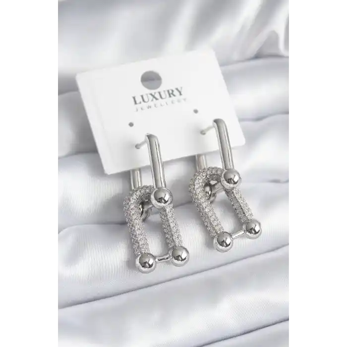 Pirinç Gümüş Renk Zirkon Taşlı Model VIP Seri Kadın Küpe