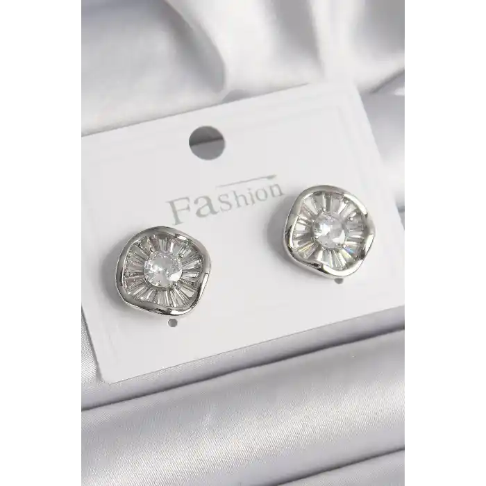 Pirinç Gümüş Renk Zirkon Taşlı Yonca Model Kadın Küpe