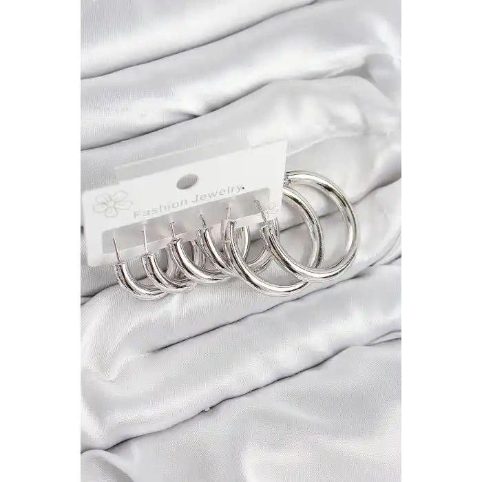 Pirinç Halka Model Gümüş Renk Kadın Set Küpe