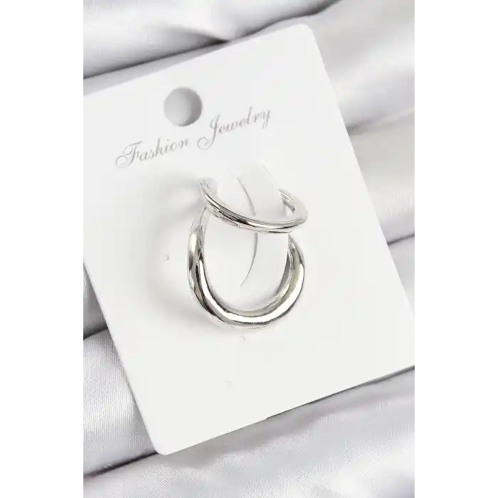 Pirinç Halka Model Gümüş Renk Sağ Kıkırdak Küpe