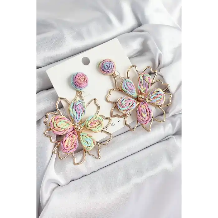 Pirinç Rainbow Çiçek Model Gold Renk Kadın Hasır Küpe