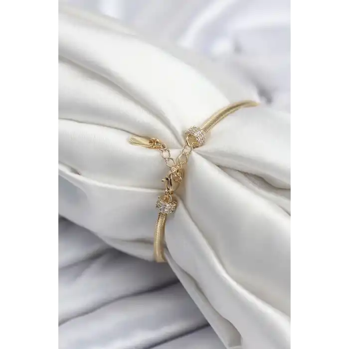 Pirinç VIP Seri Gold Renk Kutup Yıldızı Model Kadın Bileklik