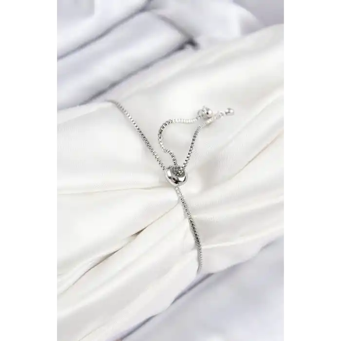 Pirinç Zirkon Taşlı Daire Model Gümüş Renk Asansörlü Kadın Bileklik