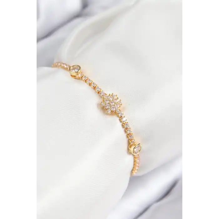 Pirinç Zirkon Taşlı Kar Tanesi Model Gold Renk Asansörlü Kadın Bileklik