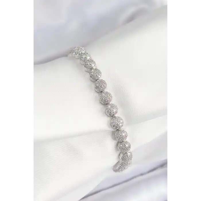 Pirinç Zirkon Taşlı Yarım Topcuk Model Gümüş Renk VIP Seri Kadın Bileklik