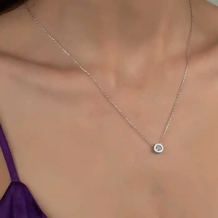 Swarovski Taşlı Gümüş  Tektaş Bayan Kolye