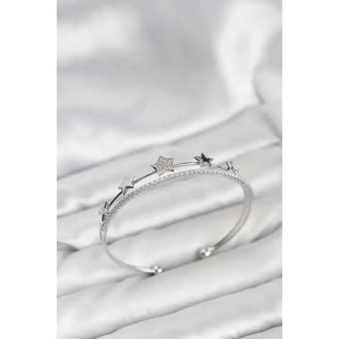 Yıldız Model Gümüş Renk Pirinç Kadın Bileklik