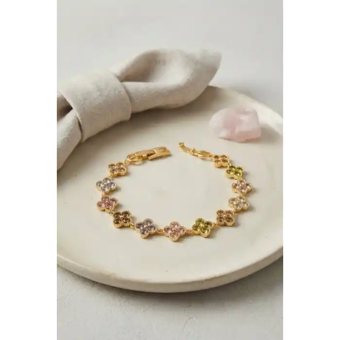 Yonca Model Renkli Zirkon Taşlı Gold Pirinç Kadın Bileklik