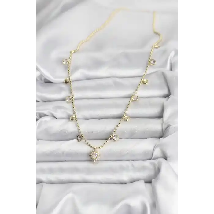 Zirkon Taşlı Kutup Yıldızı Model Pirinç Gold Renk Kadın Kolye