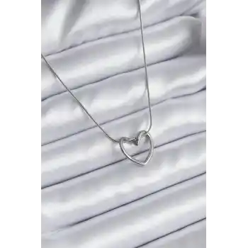 316L Çelik Gümüş Renk Kalp Model Kadın Kolye