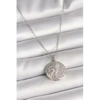 316L Çelik Gümüş Renk Zincir Zirkon Taşlı Ay Güneş İşlemeli Madalyon Model Kadın Kolye
