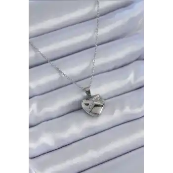 316L Çelik Gümüş Renk Zirkon Taşlı Kalp Model Kadın Kolye