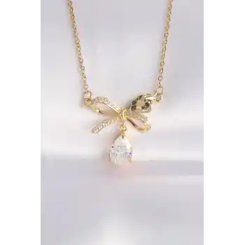316L Çelik Zincir Altın Renk Zirkon Taşlı Damla Detay Fiyonk Kolye