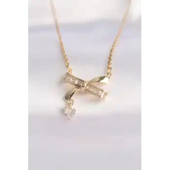 316L Çelik Zincir Altın Renk Zirkon Taşlı Kalp Detay Fiyonk Kolye