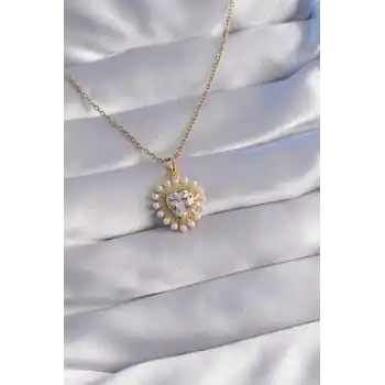 316L Çelik Zincir Gold Renk İncili Zirkon Taşlı Kalp Tasarımlı Kolye