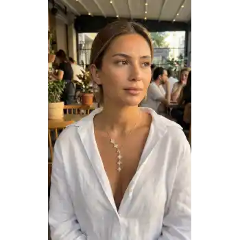 316L Çelik Zincir Gold Renk Yonca Model Kadın Kolye