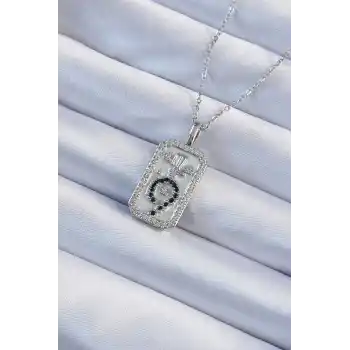 316L Çelik Zincir Gümüş Renk Zirkon Taşlı Minimal Papatya Figürlü Tarot Kolye