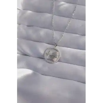 316L Çelik Zincir Gümüş Renk Zirkon Taşlı Yıldız Figürlü Oval Kolye